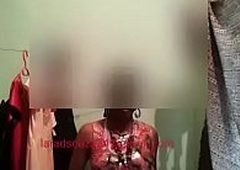 Indian cross dresser Lara Dsouza old video in saree