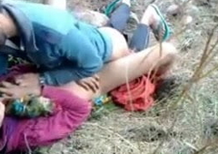 Kashmeri girl screwed by boyfriend in rub-down the forest.