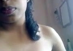 Tamil Girl shows Boobs and Pussy to her Boyfriend