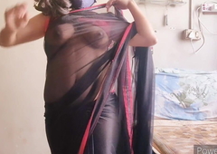 Hot Indian in saree