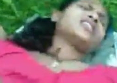 Indian wife gets fucked hard by skimp