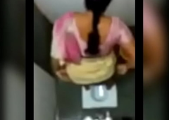 Desi aunty pissing in public complex b conveniences