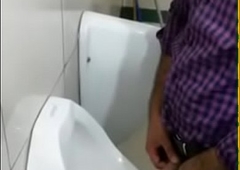indian metro station public toilet cumswap spy video.MP4