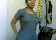Scandle 0006 - Desi Shruti Naked Woman (Preeti Tyagi)