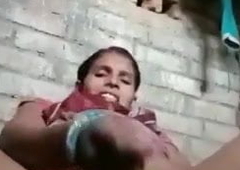Indian women Masturbating on Cam