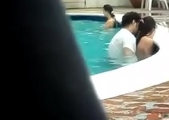 indian douctor screwing pussy in swiming pol