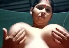 desi Bengali boudi akin her big boobs accoutrement 3