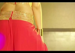 Nikki Galrani Hot Dance Basanti - HD
