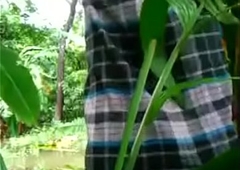 VID-20170925-PV0001-Vaazhaiyur (IT) Tamil 27 yrs old young married housewife Mrs. Kaveri Arumugham fucked in doggy style by her 25 yrs old unmarried fellow-countryman in law (Kozhundhan) at banana grove