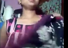 Indian huge tits aunt throwing over infront of cam
