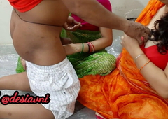 desi Poonam selling vegetable drilled by the buyer, clear Hindi