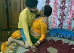 Indian teen boy has hot sexual intercourse with friend's sexy mother! Hot webseries sexual intercourse