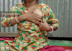 Desi Tumpa bhabhi step her white bigboobs and creamy tight pussy when her husband not in room