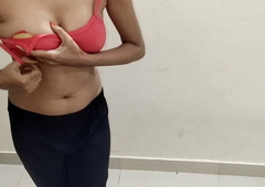 Indian Desi Hot Girl Aao na Raja ji kya dikhau dekh ki meri maar lo merii gaand saarabhabhi6 in Hindi audio