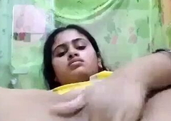 Indian cute girl masturbates for her boyfriend