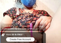 Super Hot Indian bhabhi's webcam show