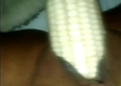 Indian aunty fucking a maize comb