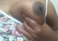 Indian Mallu Aunty Showing Say no to Boobs And Personify Alone 08