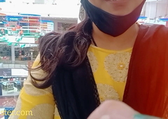 Dirty Telugu audio of hot Sangeeta's second  visit approximately mall's washroom,  this time for shaving say no to pussy