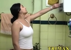Mature Indian MILF Masturbating In Shower Fucking The brush Pussy