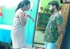 Aaj maine kamsin Bhabhiji ko bathroom me nahate dekh control ka bandh tut gaya aur maine Chod Dala ( Hindi Audio )