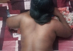 Madurai college girl showing back hot with undies