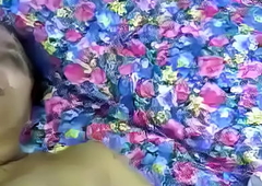 हड्डी-थका हुआ भारतीय संभोग वीडियो बिल्ड-अप