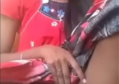 Telugu Piece of baggage Shows Her Pussy
