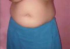 Sexy indian wife shows their way big boobs