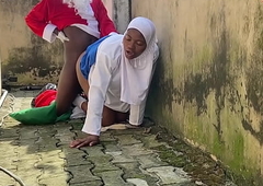 Africa Santa is caught fucking his naive neighbor's daughter in the lead backyard beside the window (Full photograph on RED)