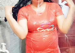Bathing video be beneficial to the beautiful Bhabhi be beneficial to Bangladesh. Satisfied with toys.
