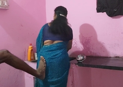 Stepmother was washing dishes in the kitchen and young boy I had sex with her