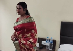 Newly Married Indian Bhabhi Sex with Lover