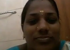 Tamil hot aunty toilet video leaked